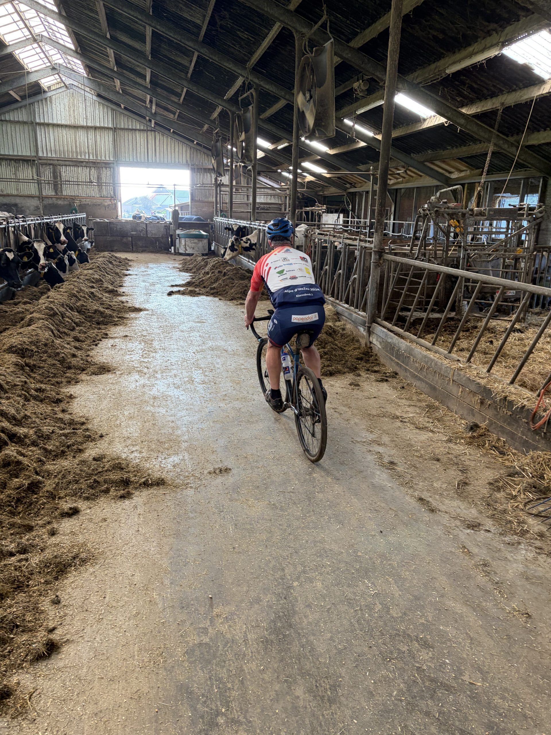 Gravel door de schuur