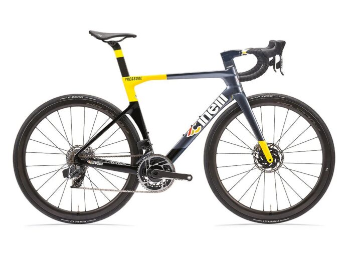 Cinelli Pressure - Ultegra Di2 (12s) 2023